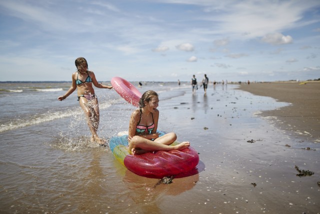 Swimming, Beaches