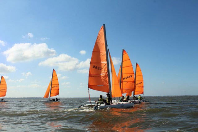 Katamaran, windsurfen, windfoil