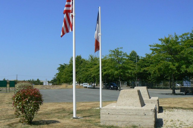 base-aeronavale-de-la-ville-en-bois-saint-viaud