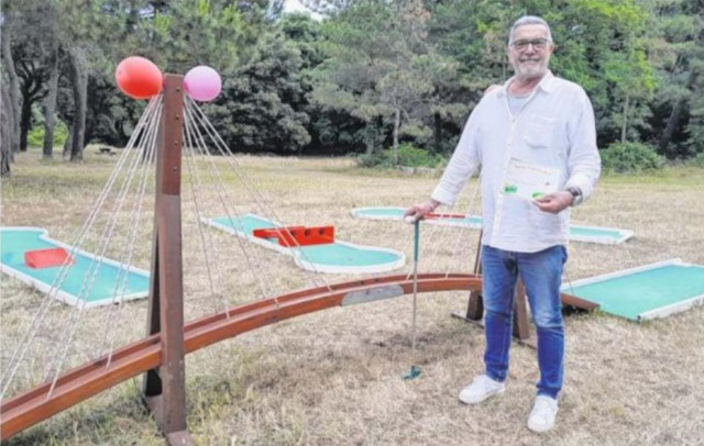 mini-golf-10406