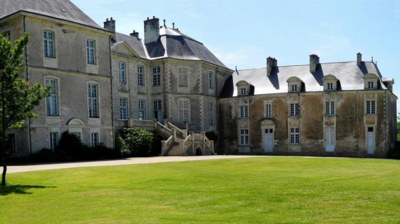 location-salle-chateau-de-la-rousseliere-44-aa-1640