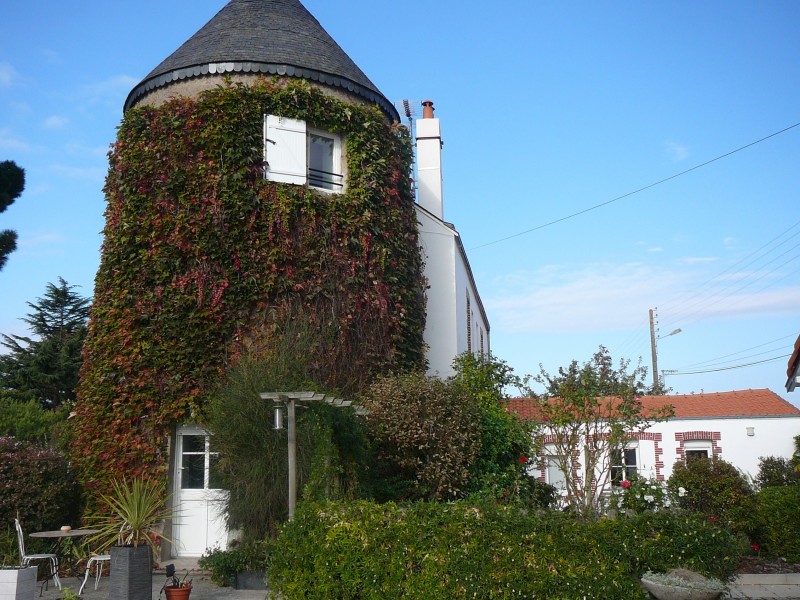 exterieur-moulin-et-chambre-3500