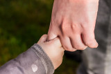 hands-1797401-960-720-26733