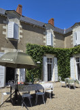 manoir-de-la-gruais-cour-32021 manoir-de-la-gruais-cour-32021