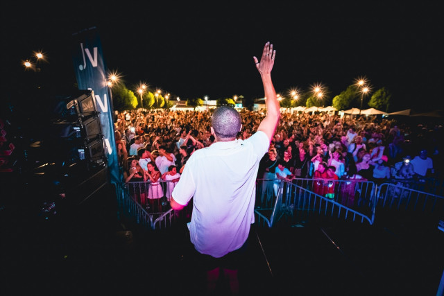 07-25-vl-summer-tour-dr-22831