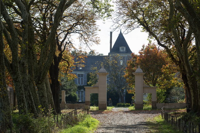chateau-du-plessis-mareil-33045
