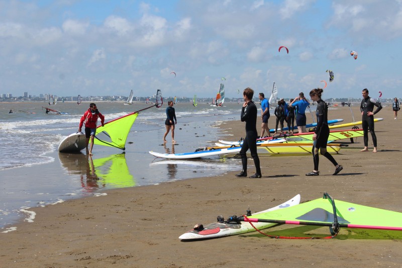 planche-a-voile-saint-brevin-sports-nautiques-brevinois