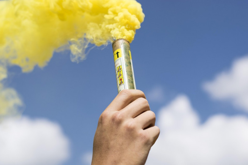 yellow-2765048-960-720-28174